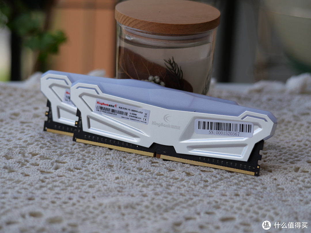 DDR4和DDR5之争，到底如何选择性价比内存条