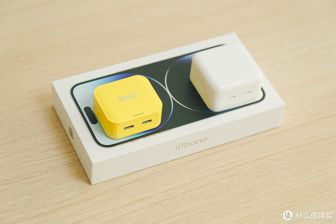 iPhone 14 Pro首发上手，一文了解充电、壳膜、磁吸配件选购
