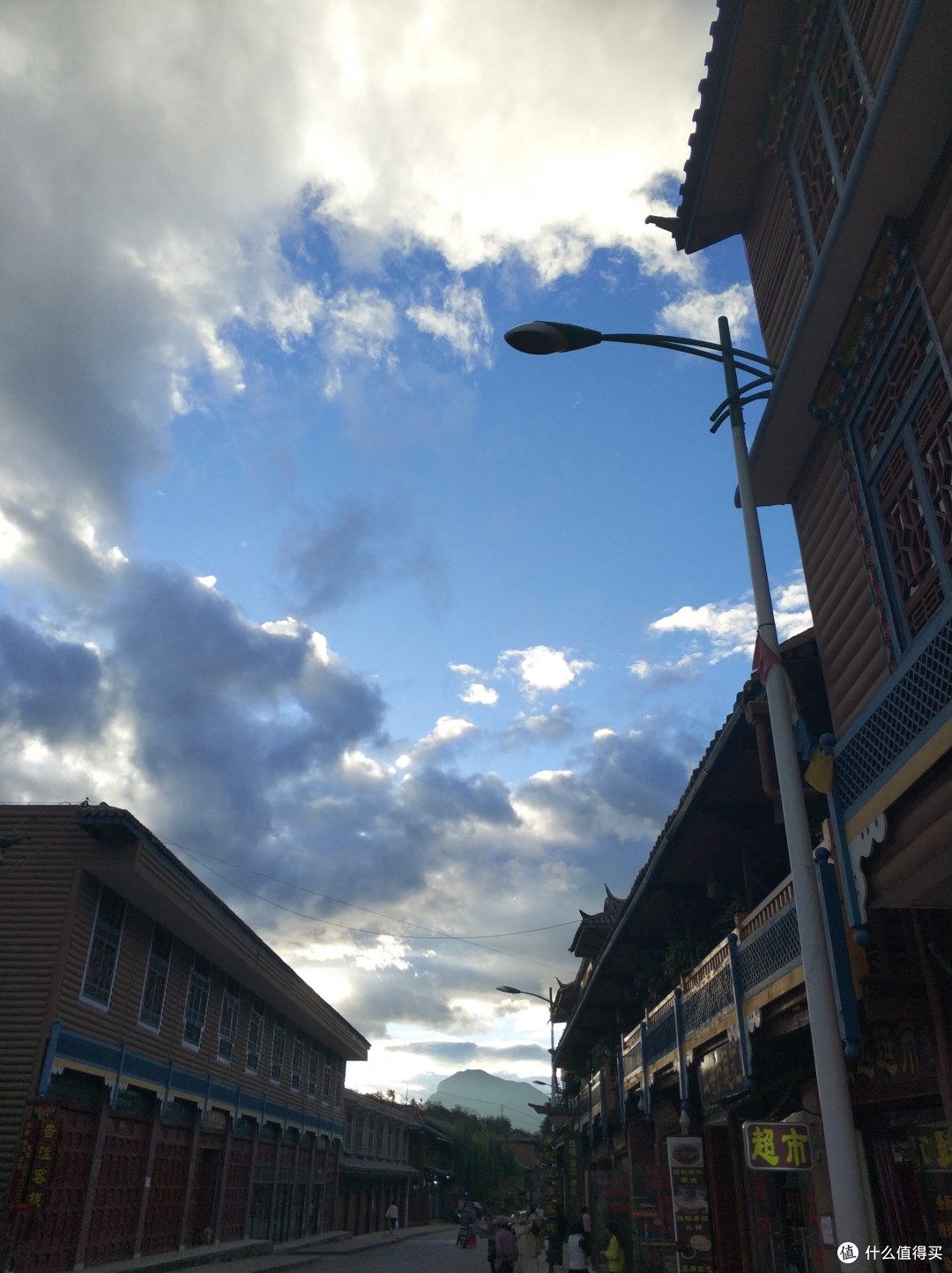 主干道就这么宽