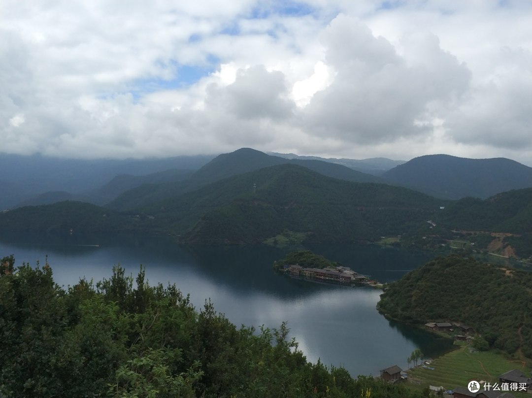 远处是里格半岛