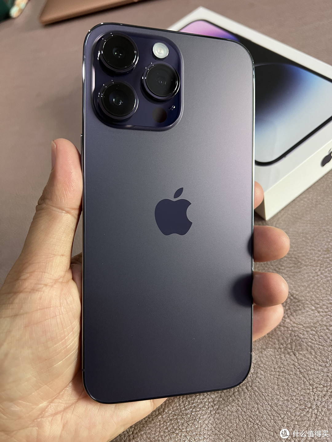 iPhone 14Pro Max 紫色 + PITAKA  600D 凯夫拉 黑灰斜纹 磁吸壳 简单开箱 简单点评