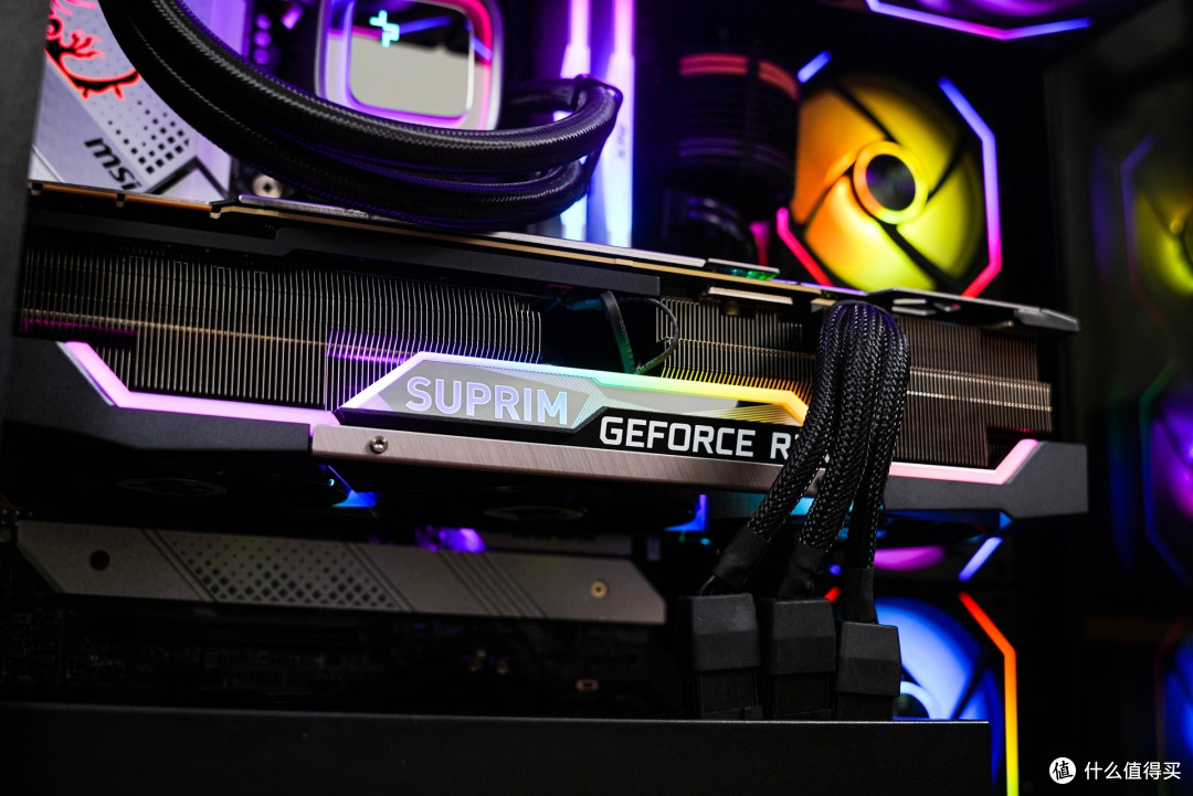 月光宝盒制造: RTX3090Ti+12代酷睿DDR5 全景高配平台新视觉