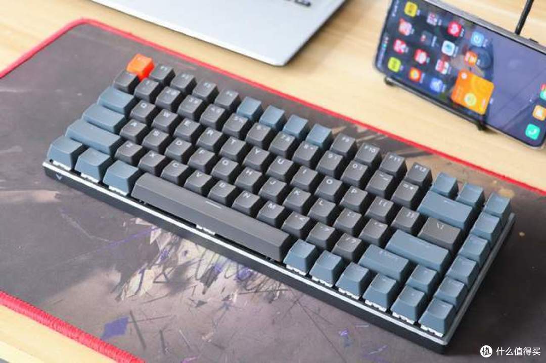 短小精悍!这把雷柏V700-8A机械键盘不仅无线,还能多模