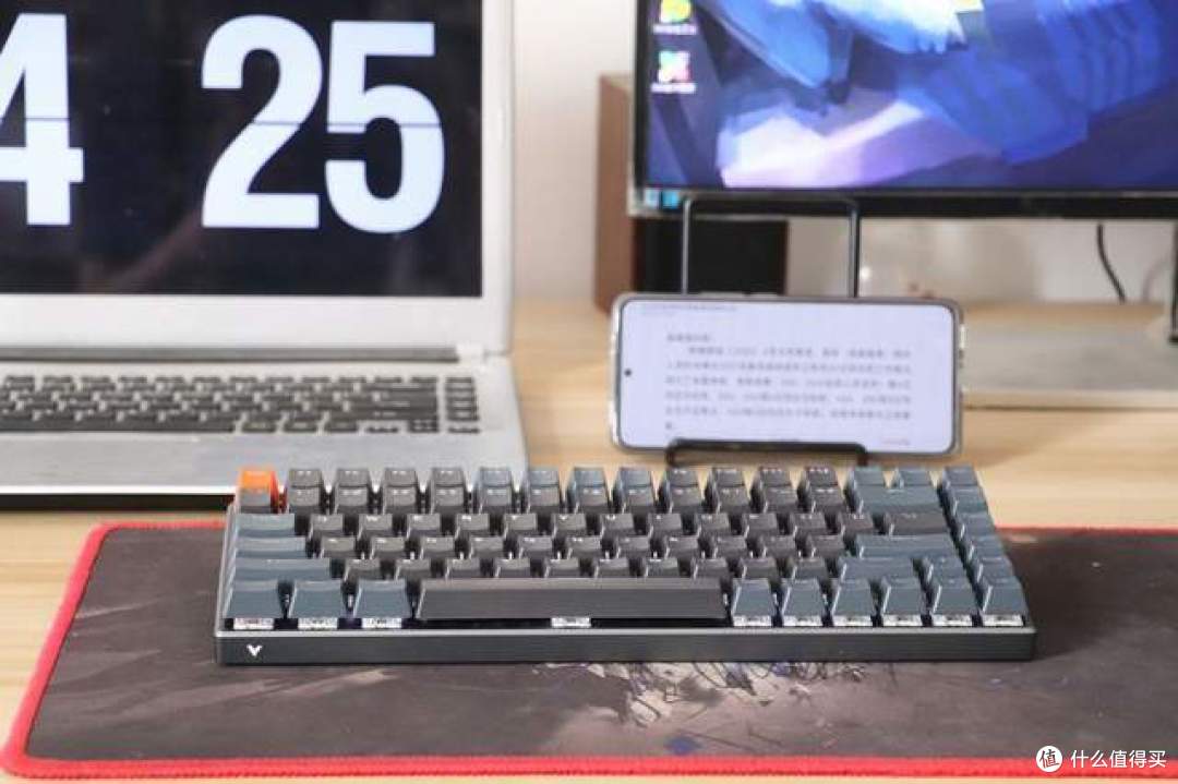 短小精悍!这把雷柏V700-8A机械键盘不仅无线,还能多模