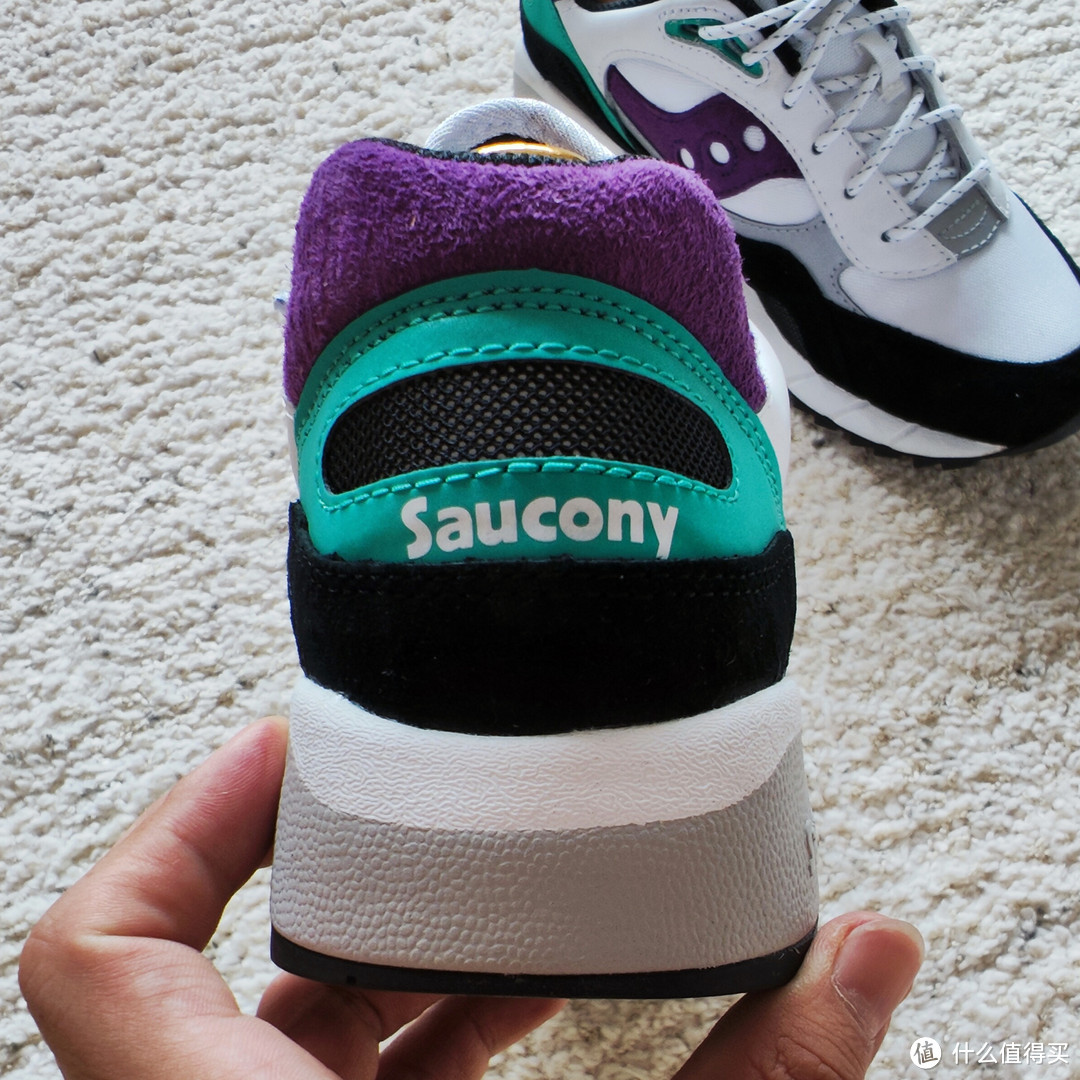 Saucony Into the Void与Kangaroos 啤酒花联名分享