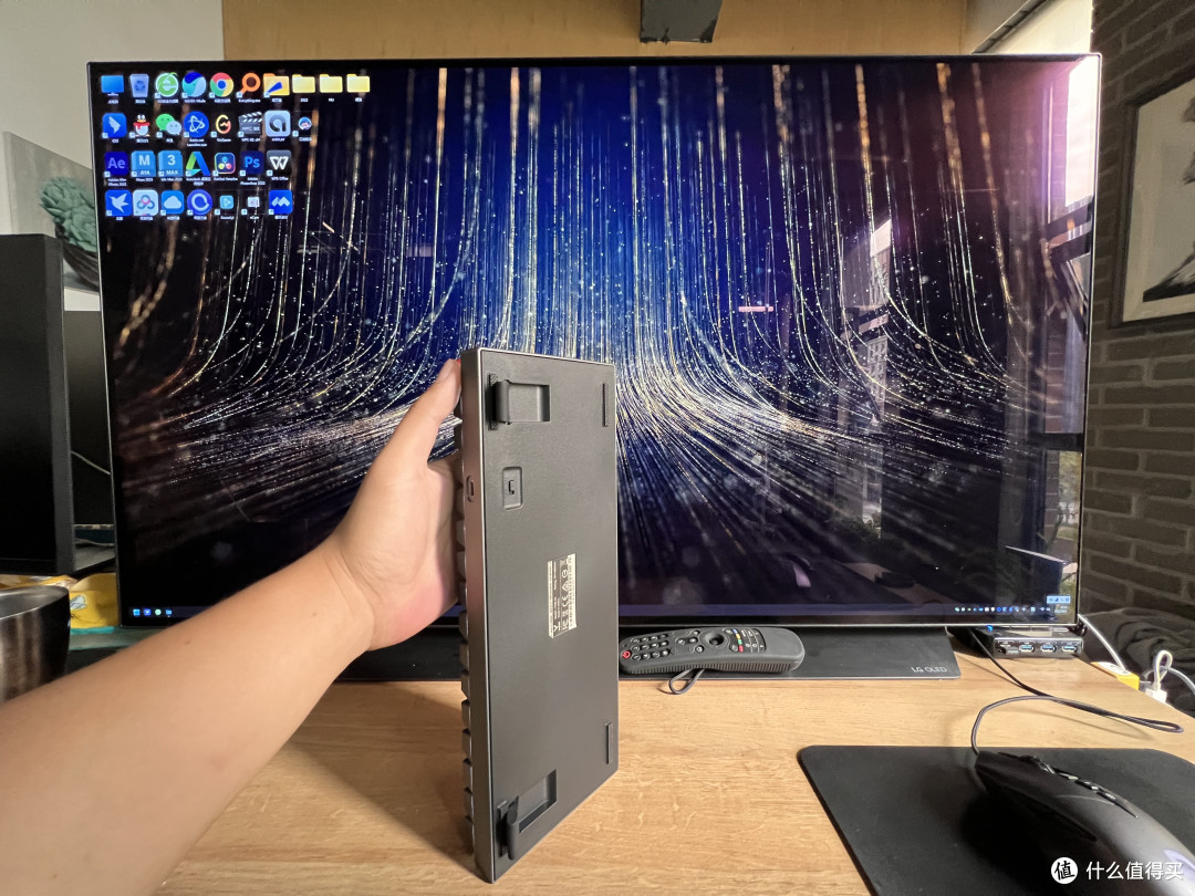 雷柏V700-8A