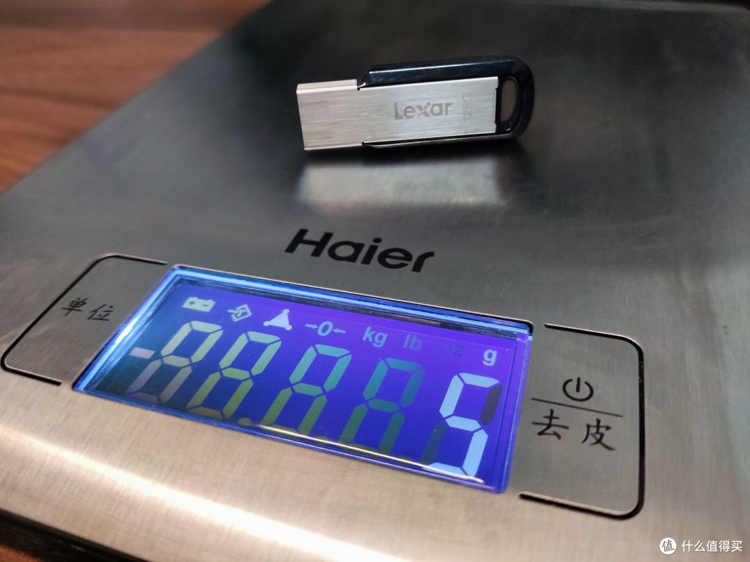 高速读写、数据加密,兼具性能与颜值的U盘了解下?