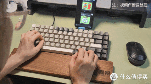 机械键盘里的“无人区” 雷柏V700-8A多模游戏键盘