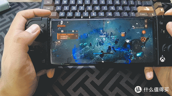 手机也能畅玩主机3A大作了,还不赶紧来试试。盖世小鸡X2 Pro手柄试玩体验