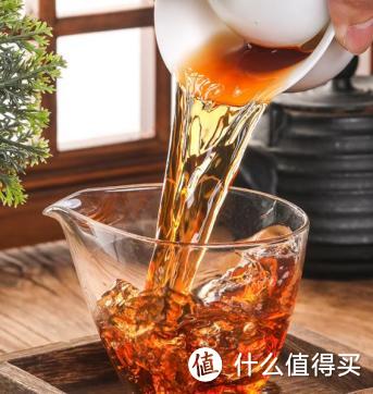 沏上一壶茶才明白，要像茶一样去生活