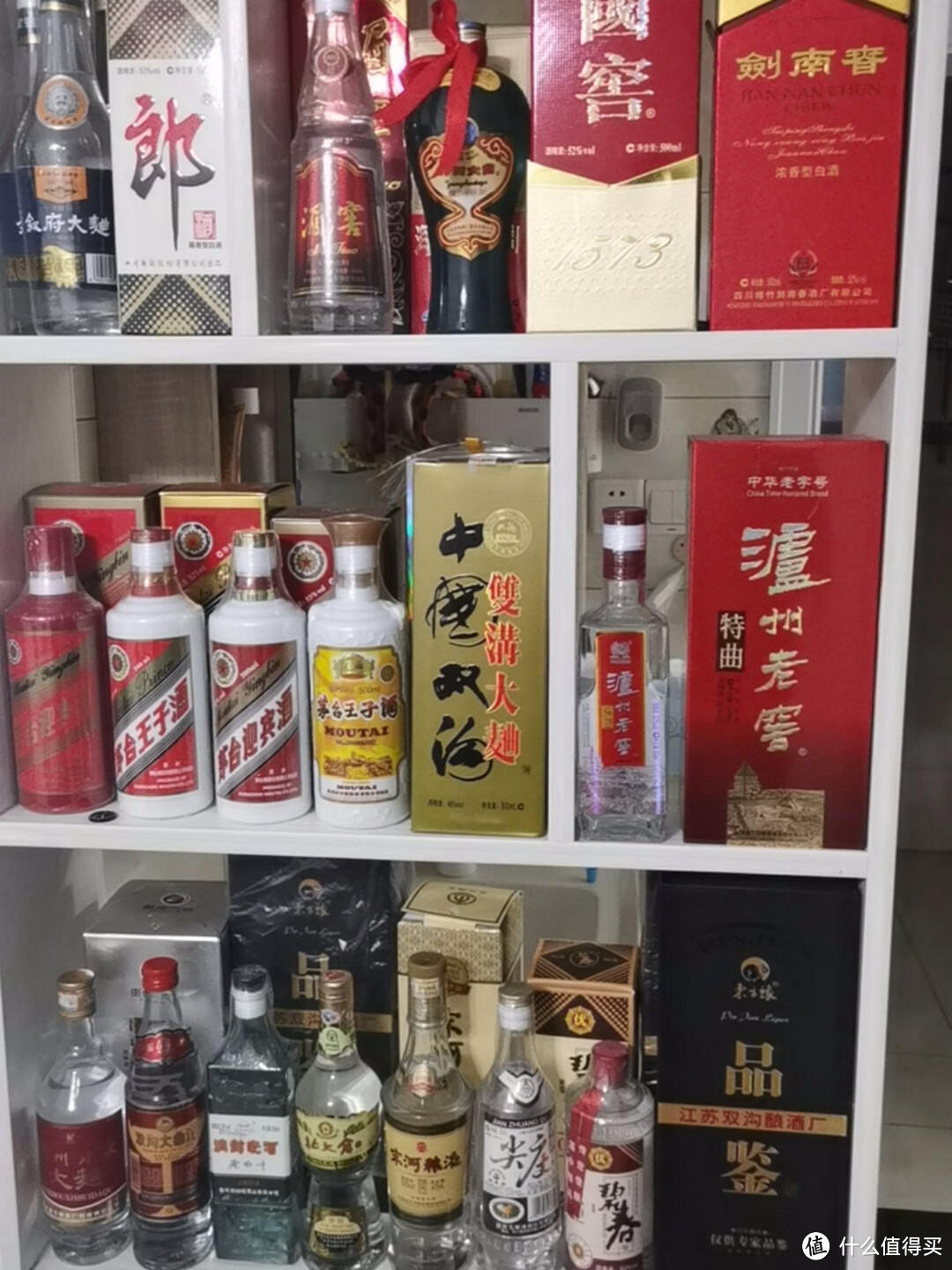 平价买不到好酒？不妨试试这5款白酒，纯粮酿造，既好喝也不贵