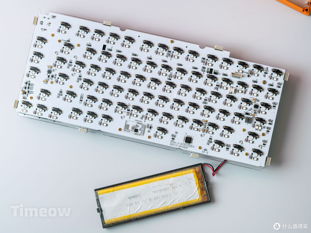 极致性价比!贝戋马户A3客制化Gasket机械键盘
