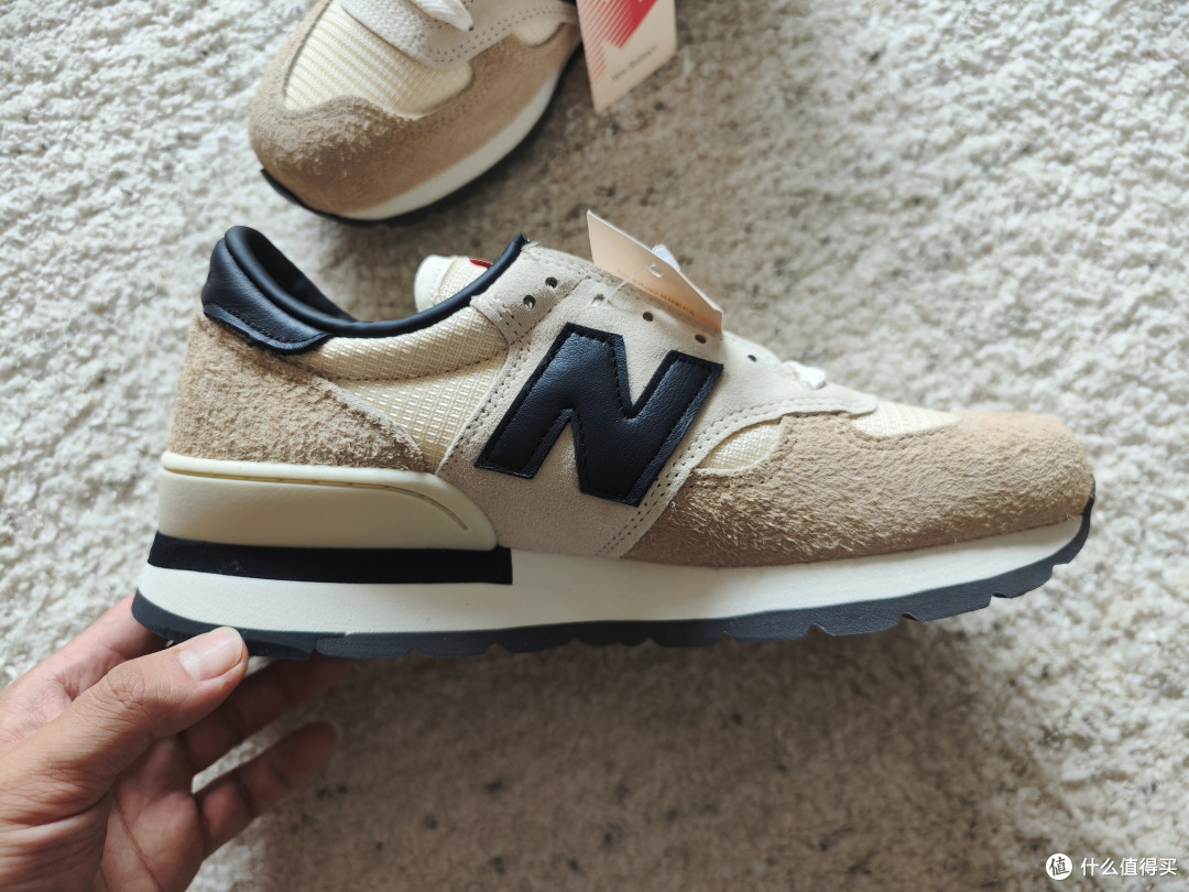 Saucony Butterfly一鞋三穿、Teddy Made 990V1分享