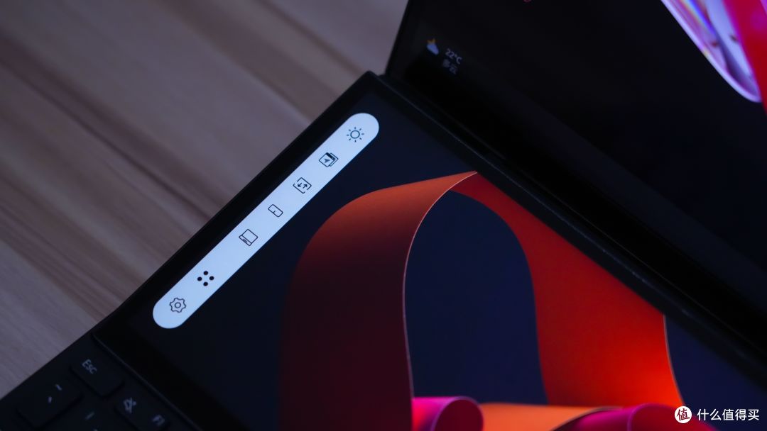设计本之皇丨新界面、新交互、3倍效率丨为什么我说华硕灵耀X 双屏Pro 2022值得购买？