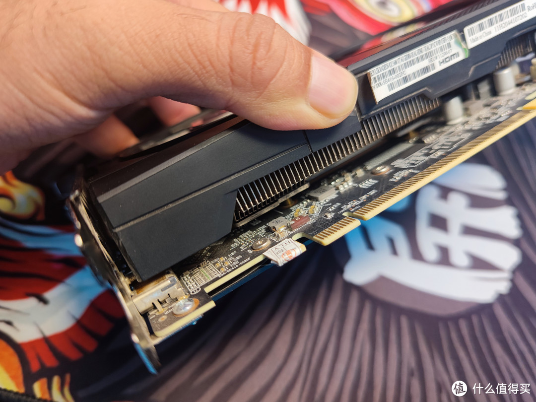 ￥589验票RX5600XT矿渣卡，号称脚踩GTX1660Super是否实至名归？