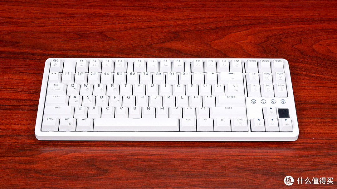 黑峡谷Y系列三模热插拔键盘评测：更多手感可选