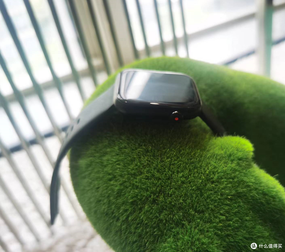 支持蓝牙电话,却只卖299!TicWatch GTH 2评测:超轻+1.72寸大屏 香