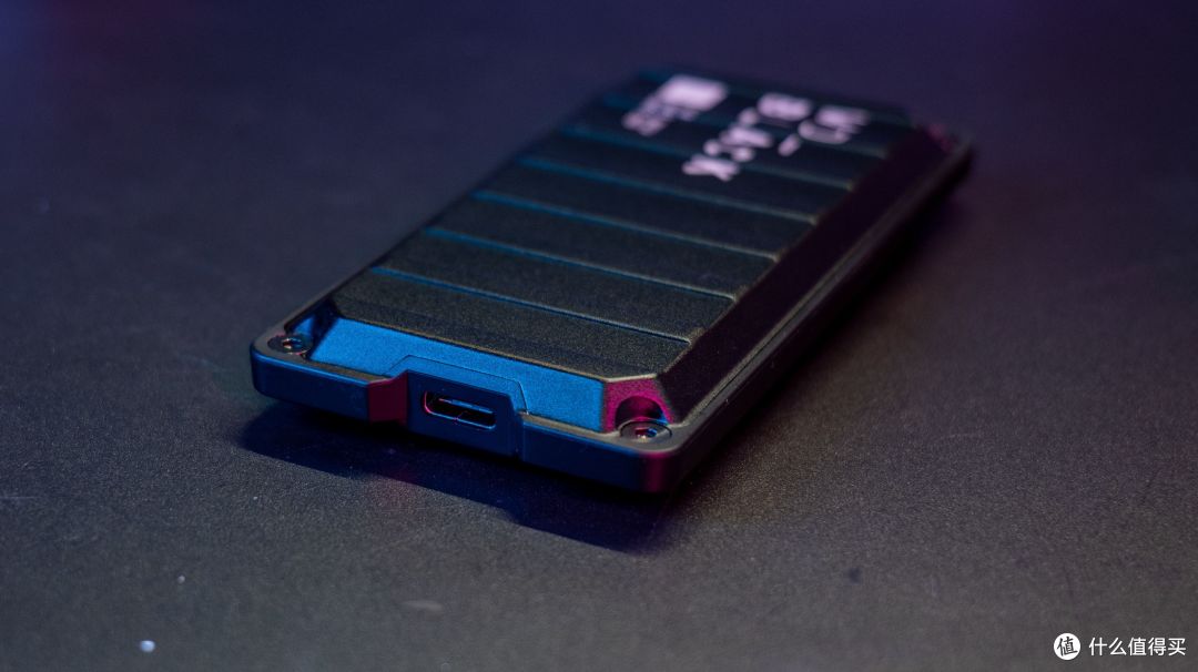 外置硬盘速度不够快?WD_BLACK P40游戏移动固态硬盘让你获得全新体验