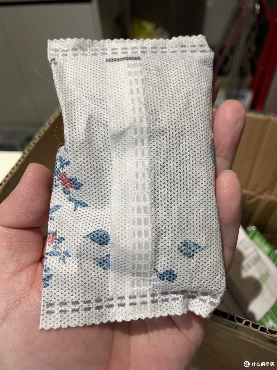 一片空白的后背