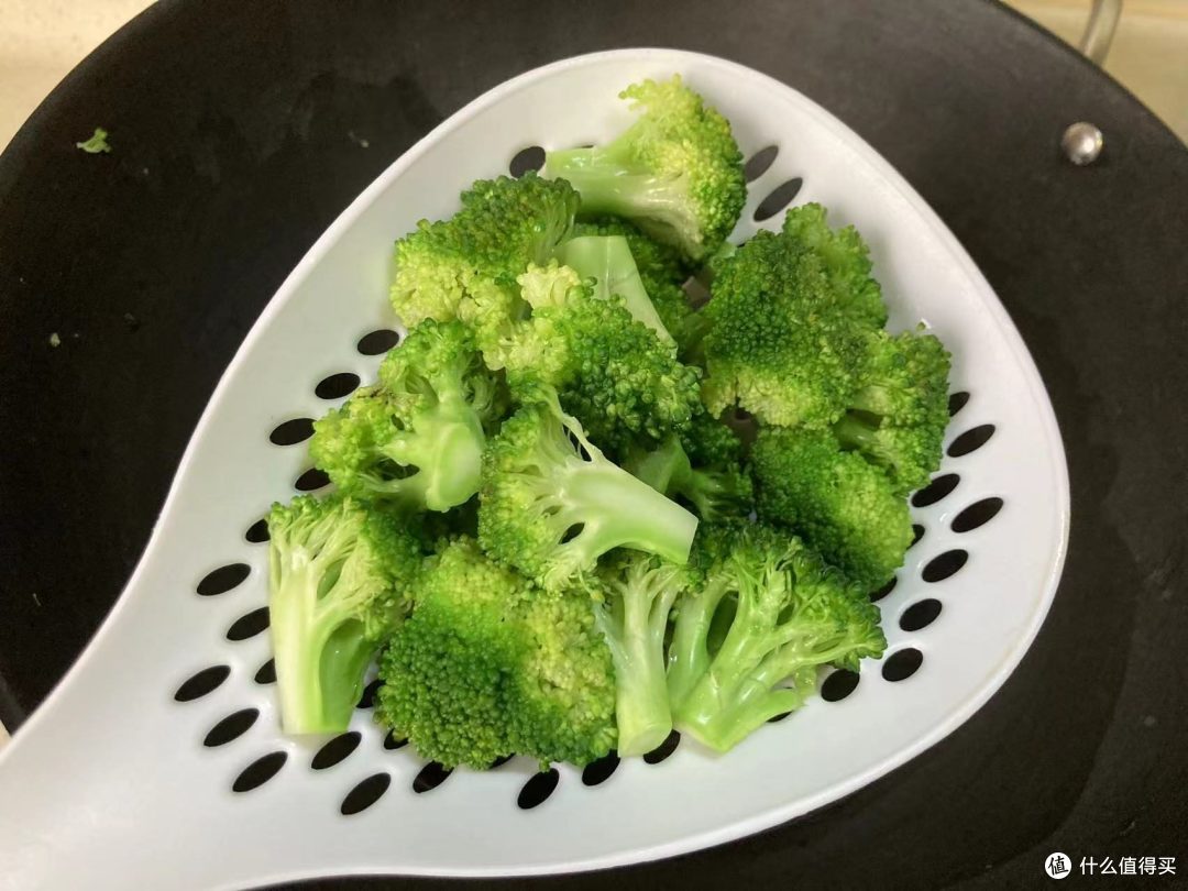 入秋后女人要常吃这道肉菜，清爽美味易消化，好吃不长肉