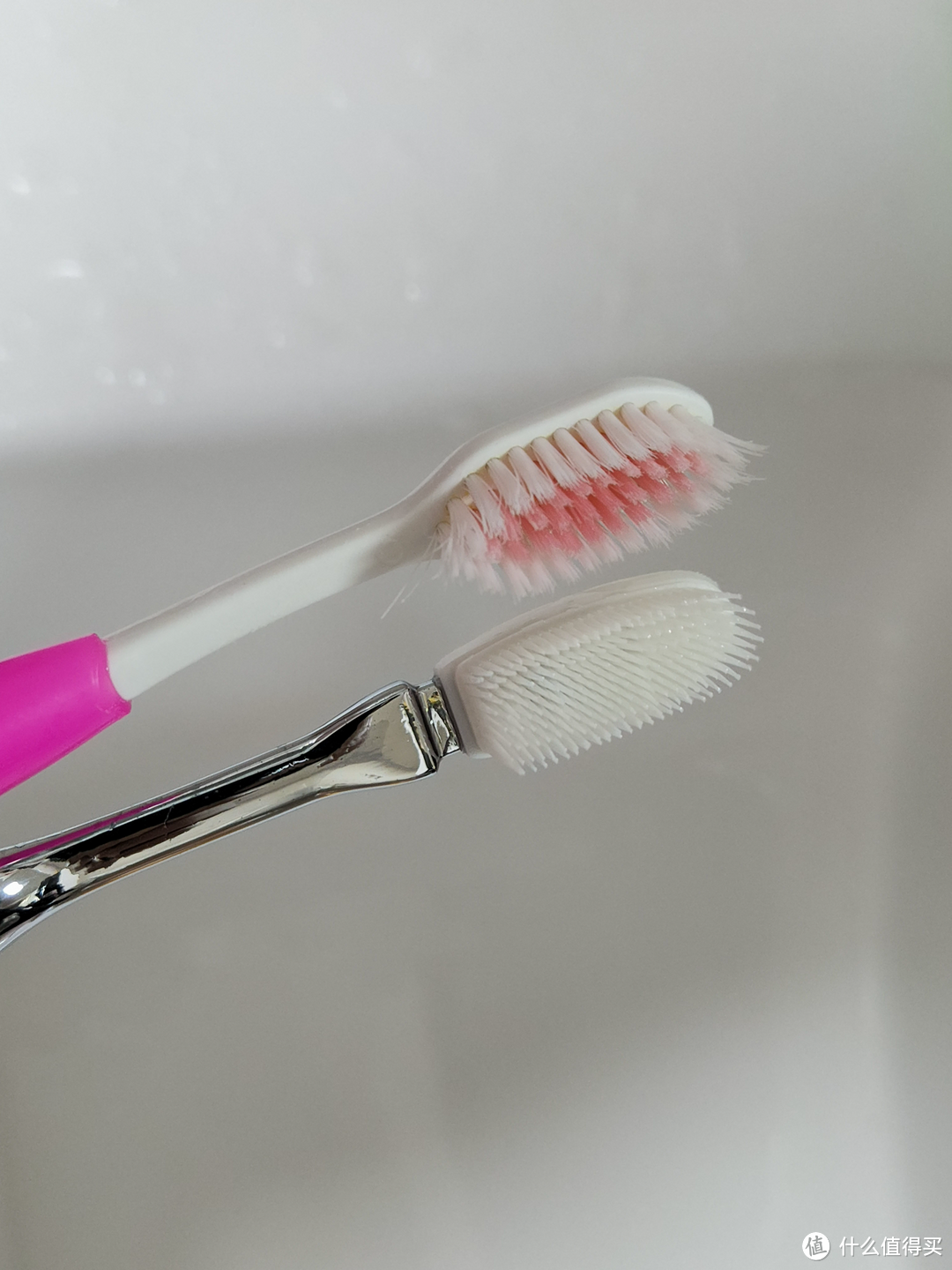 一支牙刷用十年是怎样的体验？牙蜜全抑菌小轻奢牙刷评测