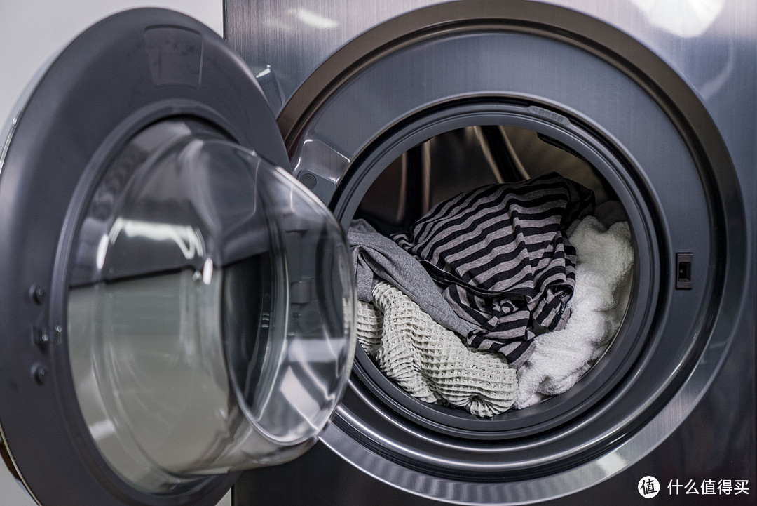 这洗衣机怕不是要成精了？双子舱复式分区洗衣机Q10测评