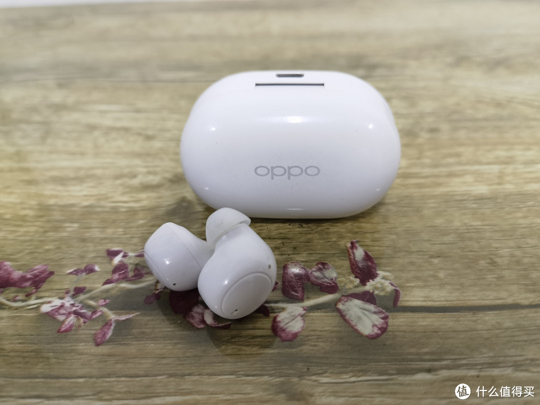 数码宝贝 篇一:百元不同价位各家好用的入耳式无线耳机推荐,一年使用