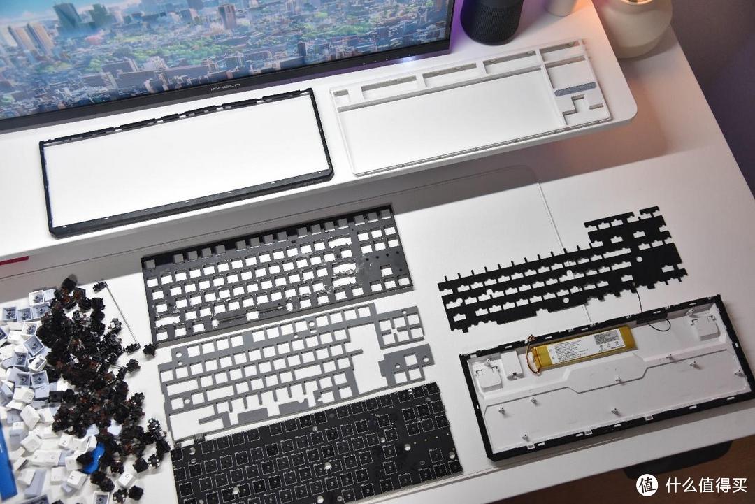 机械键盘拆解之十：一年仅需要充电一次,杜伽K620W是否值得入手？