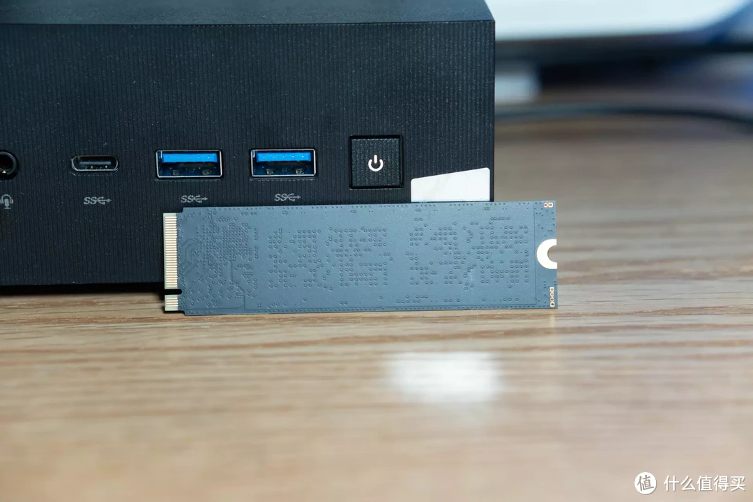 4毛1G的大容量2T SSD,雷克沙NM610PRO-2T你买吗?