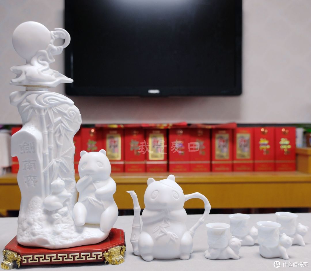 这，就是白酒界中瓶子的天花板了吧？-剑南春国宝熊猫酒