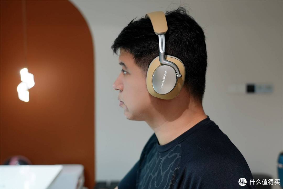 宝华韦健Px8--致力于打造市面上可以买到的音效最好的无线耳机