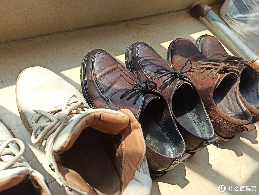 利用好假期的时光：鞋子批量清洁，更加好心情，这个假期的上午，搞个大事情。