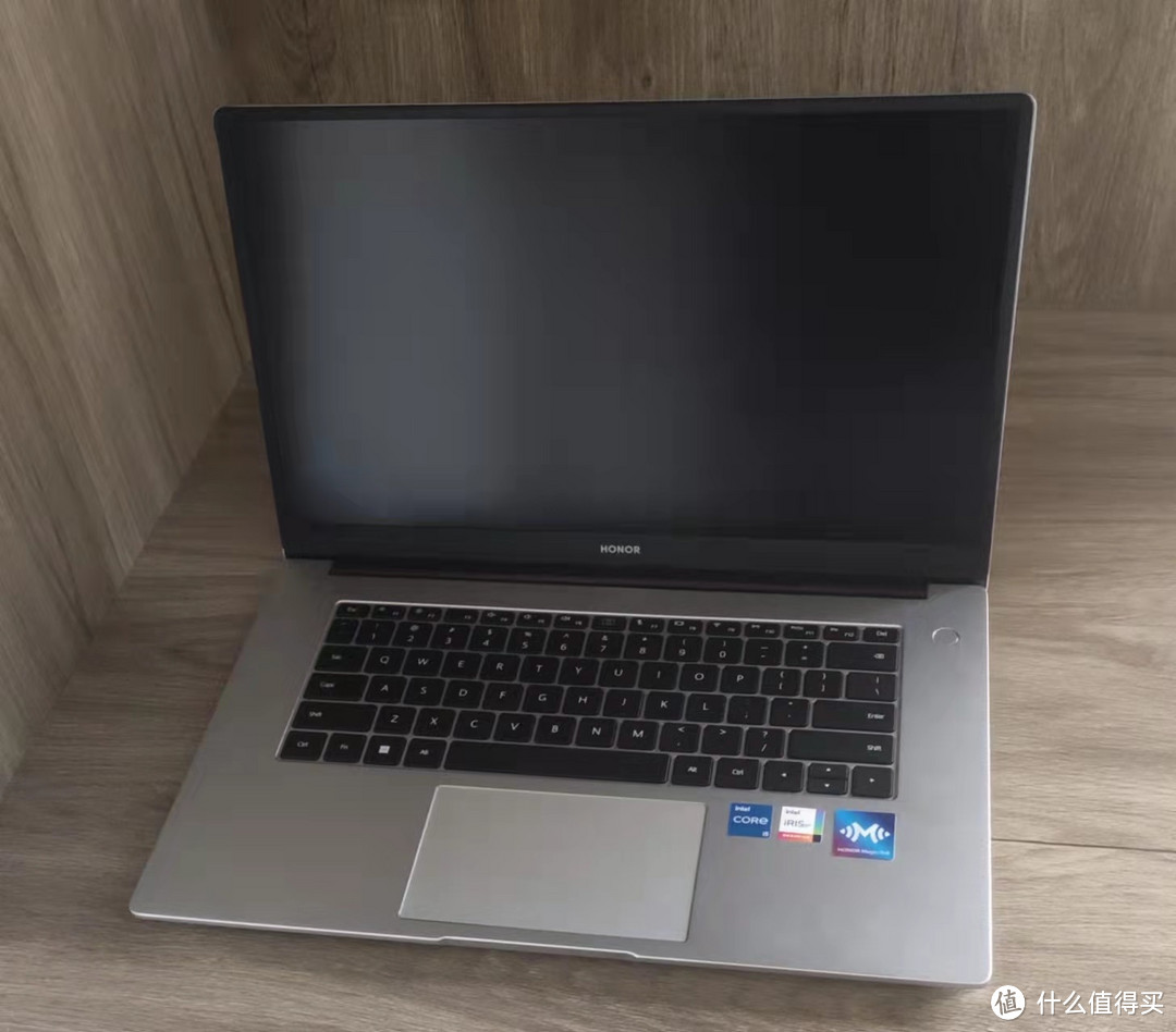 已購三月的榮耀magicbook x15 2022款,使用體驗感想.