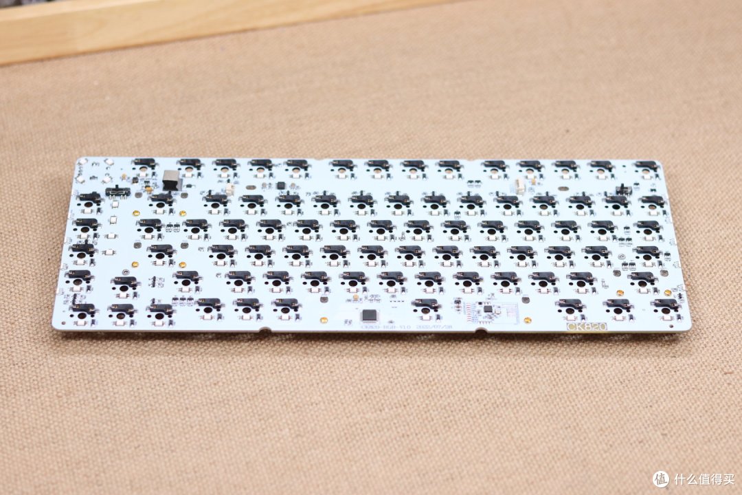 MXRSKEY CK820 无线三模75%客制化键盘套件组装分享