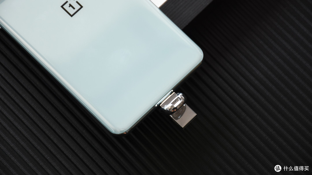 aigo U358多功能Type C闪存U盘:USB 3.2高速读写,手机资料一键备份
