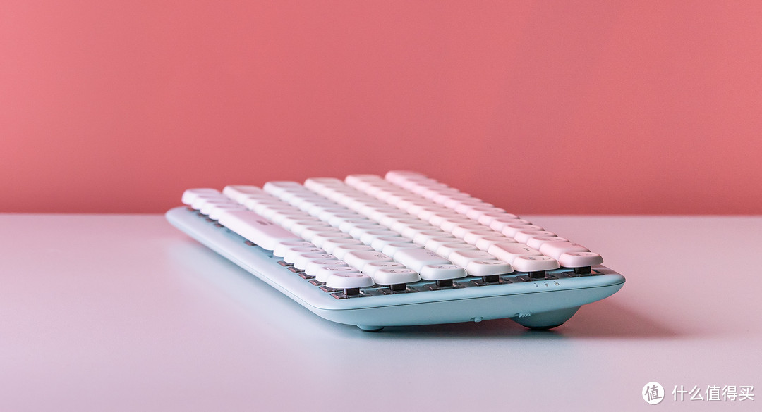 这么可爱的小清新键盘 加班也会更幸福吧-绿联FUN+机械键盘体验评测