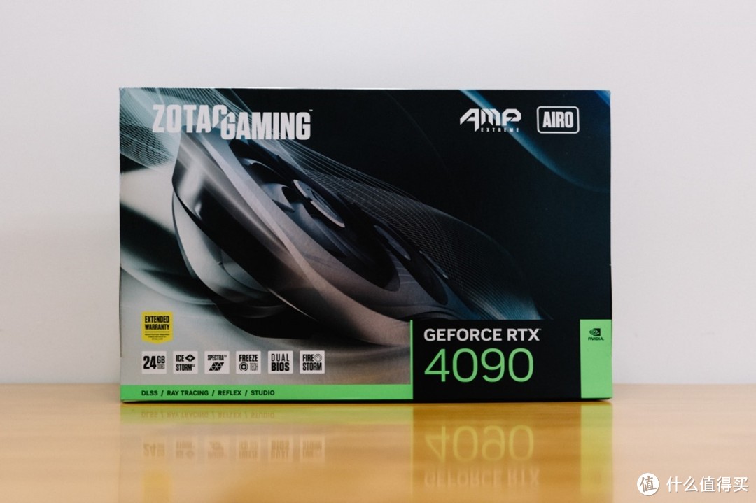 索泰GeForce RTX 4090 AMP Extreme AIRO开箱：圆润霸气
