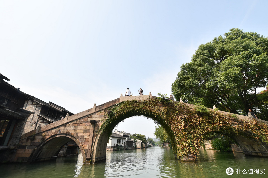 国庆杭州周边游之梦里水乡乌镇行，命途多舛的一日游，桨声灯影里的一天