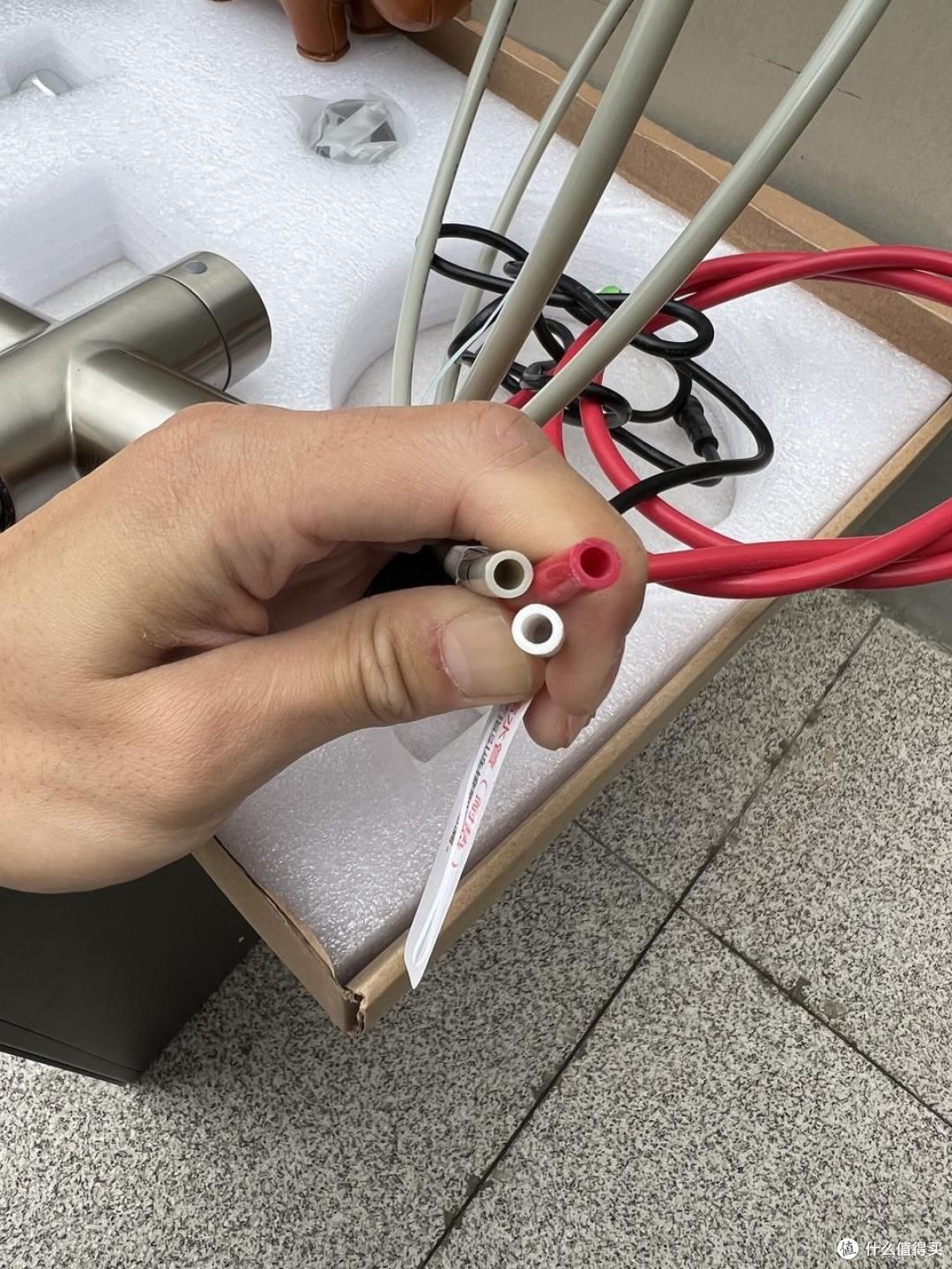 美的白泽加热净水器好用吗,家用净水器喝热水有什么好的解决方案?