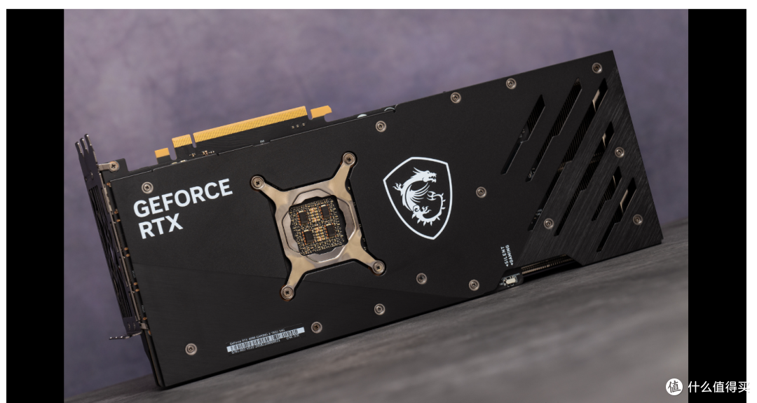 微星 GeForce RTX 4090 Gaming X Trio 开箱动眼看