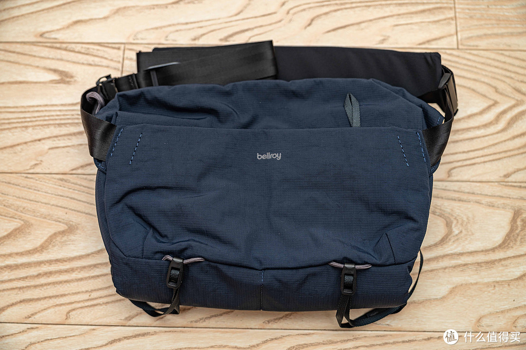 一个 10L 的单肩摄影包要千元值不值:Bellroy Venture Sling 探险家