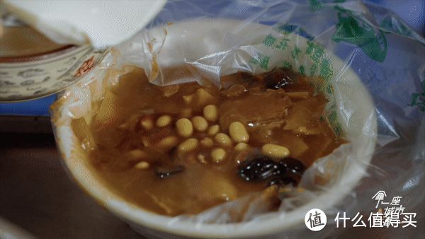 南北通吃，这座「火车拉来的美食城市」，中！