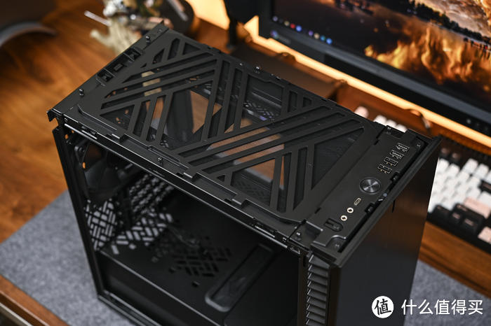 无光风冷主机——ROG Z690G+分形工艺Define7 mini装机展示