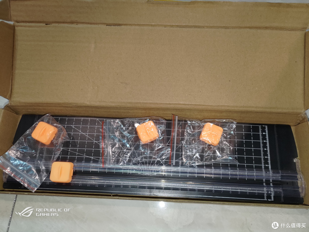 不到两位数的网红切纸刀