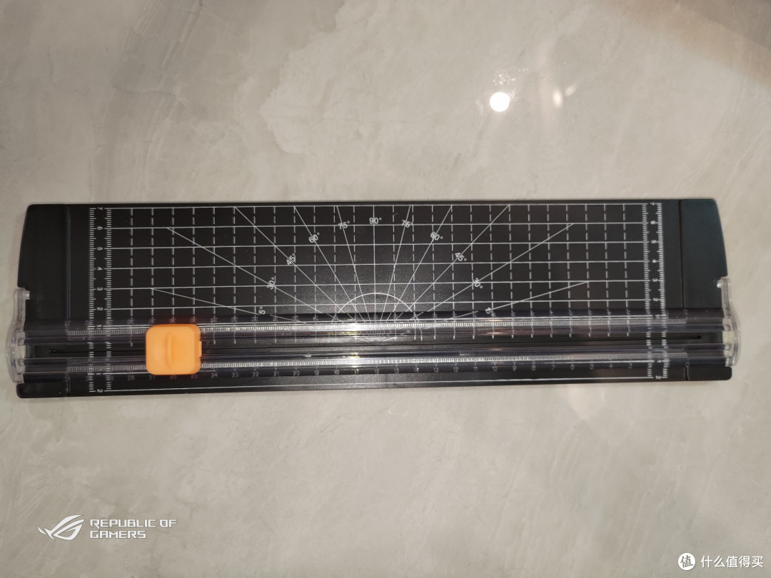 不到两位数的网红切纸刀