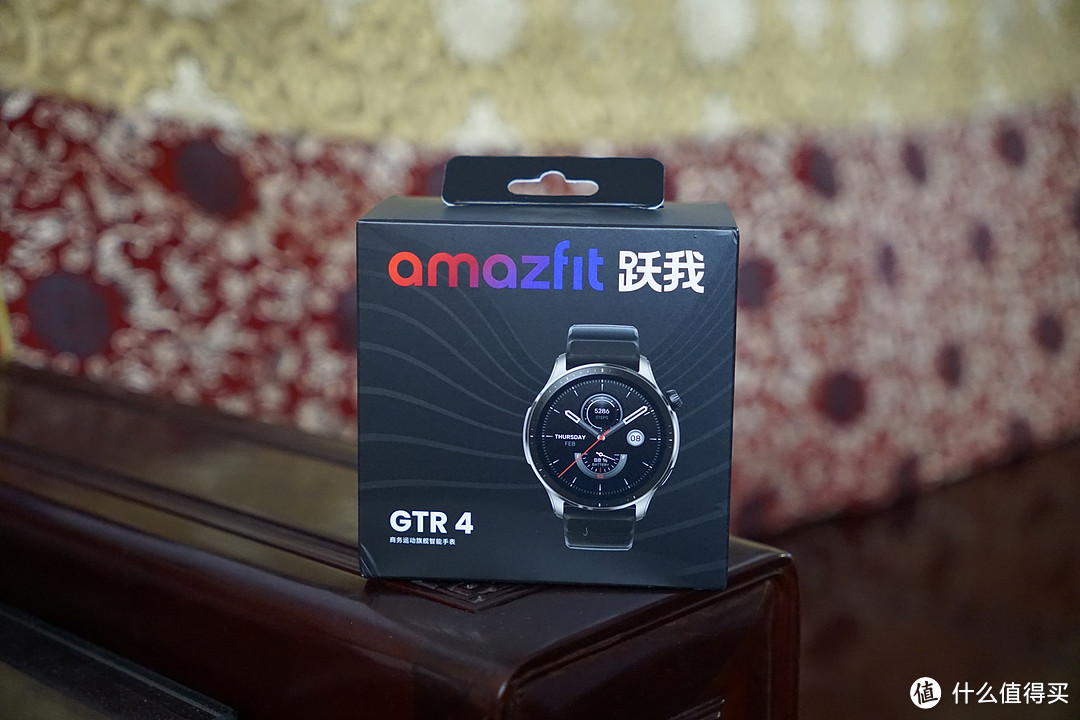 从运动和健康的角度来看华米Amazfit 跃我 GTR 4的进步和不足