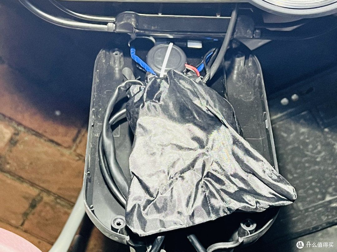 驾乘更安全--电动车加装转向灯详细步骤