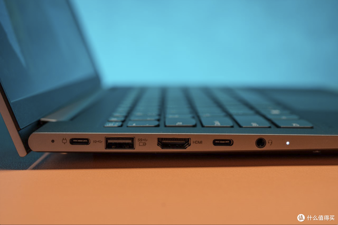 ThinkBook 14+上手，女生用没有什么不妥吧