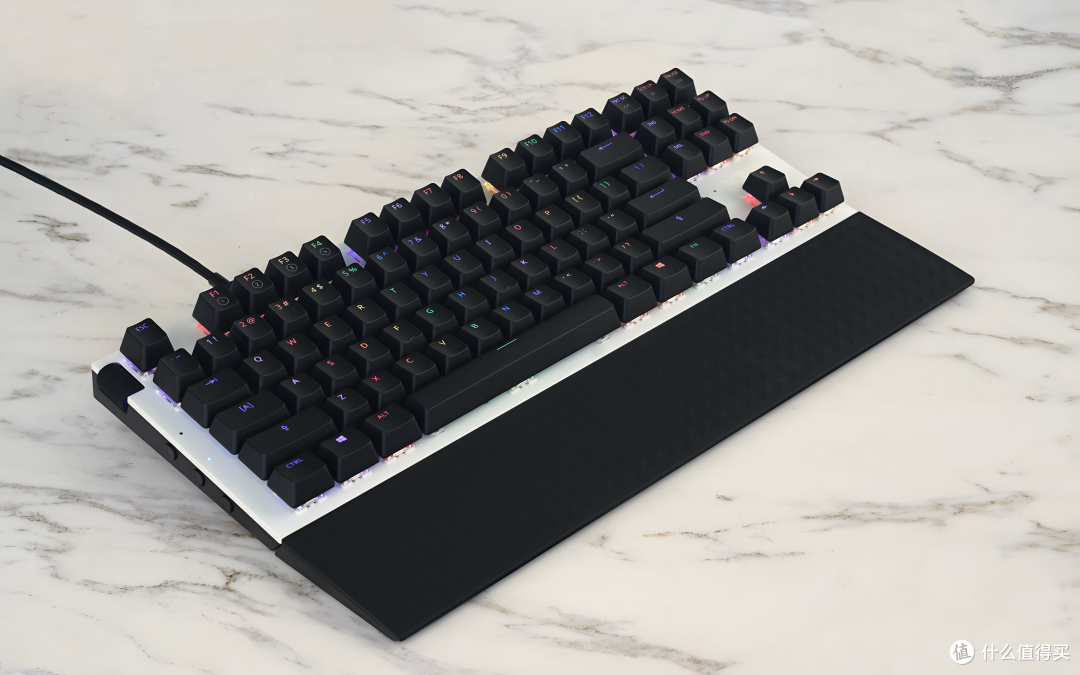 决胜战场的利器,恩杰NZXT键鼠体验!
