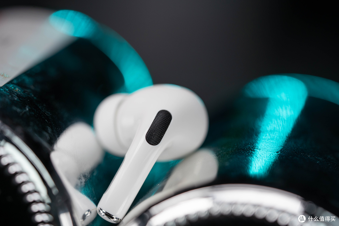 刚用上 AirPods Pro 2,就开始期待 AirPods Pro 2.5 了
